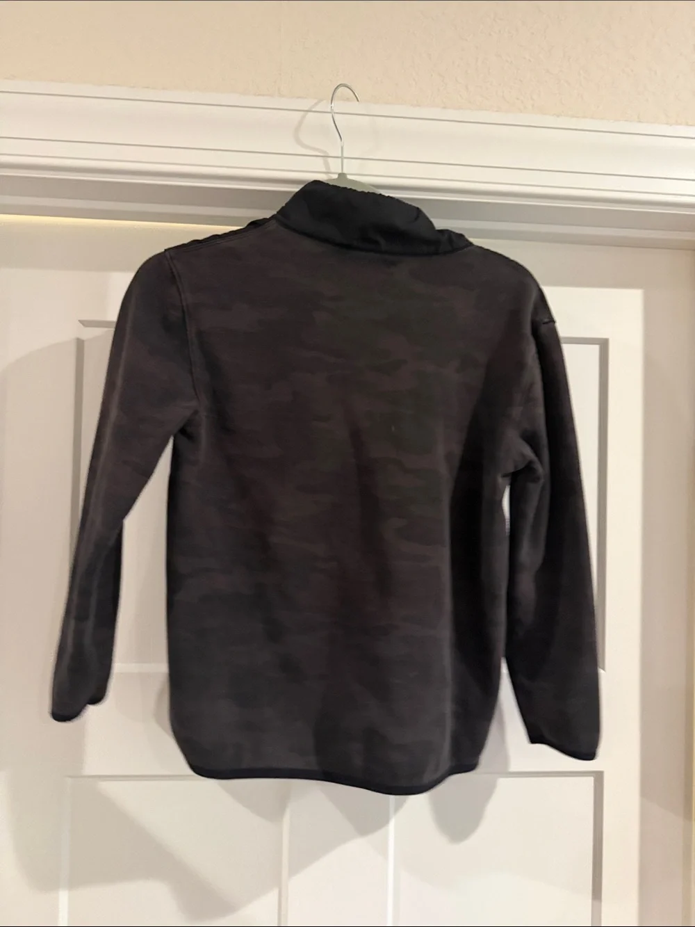 GAP Black Camouflage Quarter-Zip Puffer Pullover